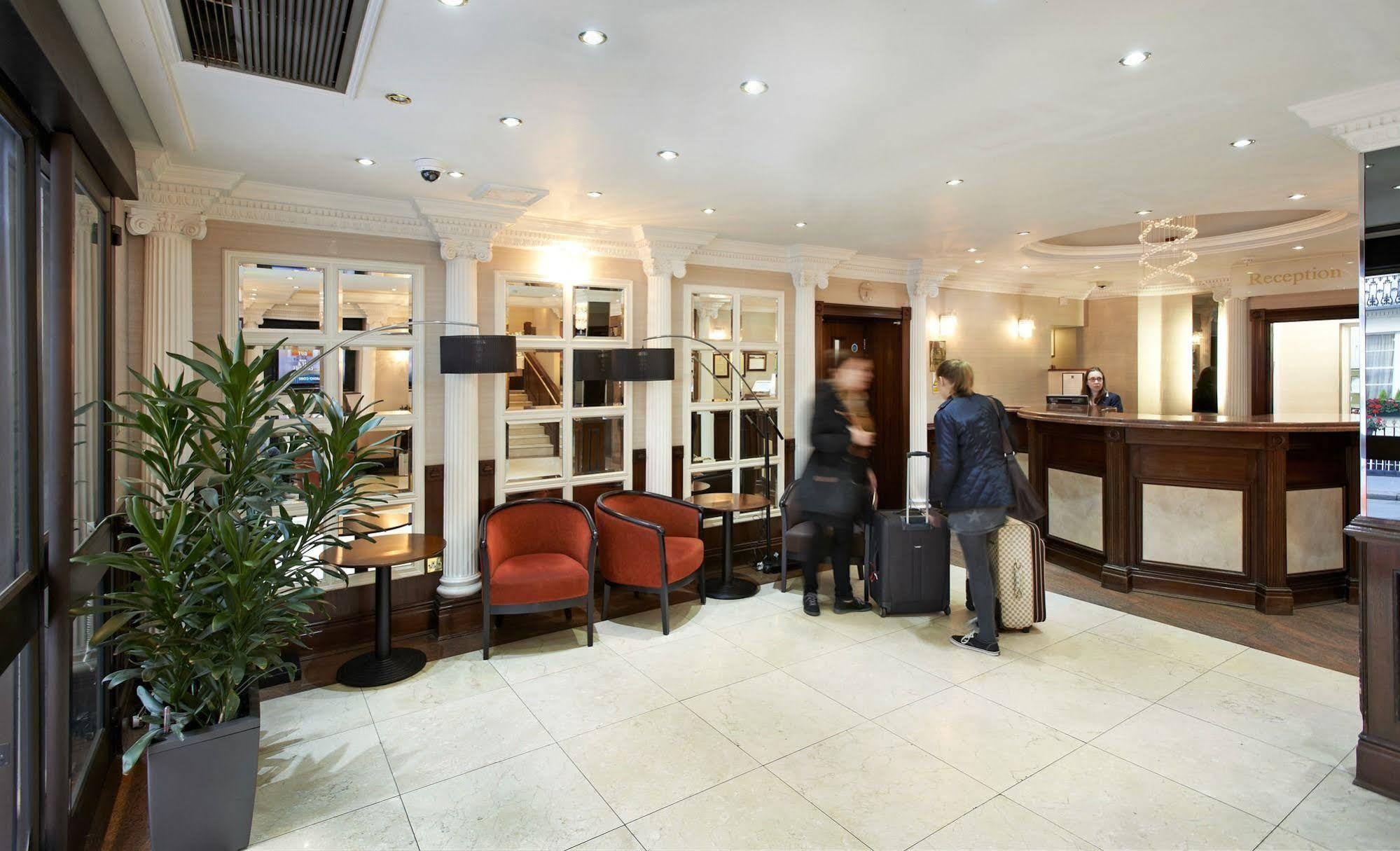 Royal Eagle Hotel London Exterior photo